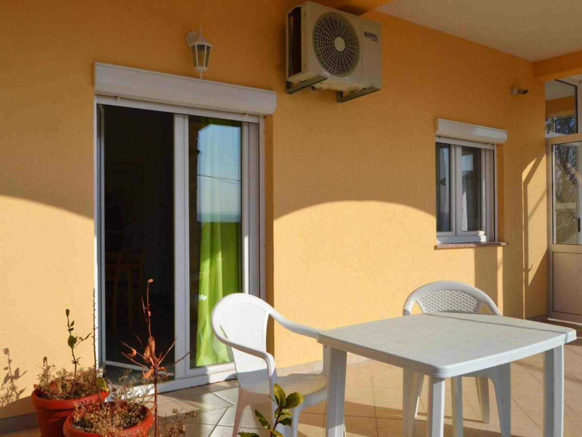 Apartment Ivan-4 By Interhome Maslenica Zewnętrze zdjęcie